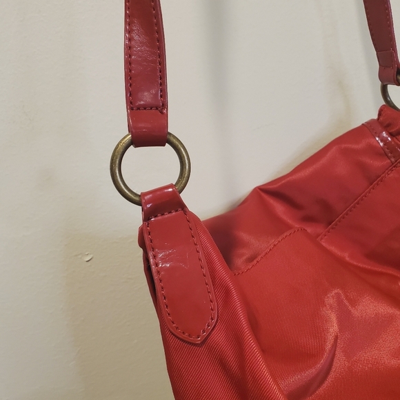 Simply vera vera wrang Red crossbody bag - Picture 8 of 10